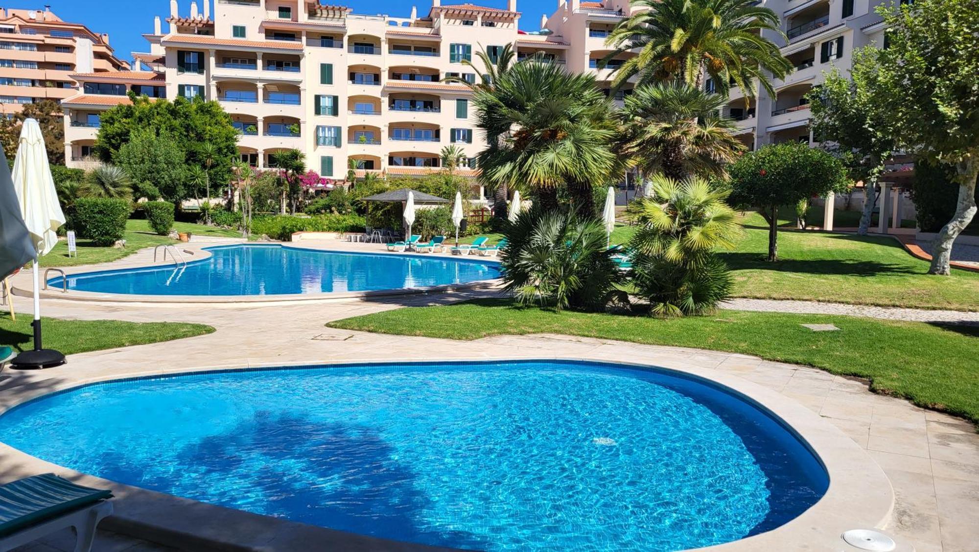 Luxury Apartment Near Cascais Town & Marina Luaran gambar